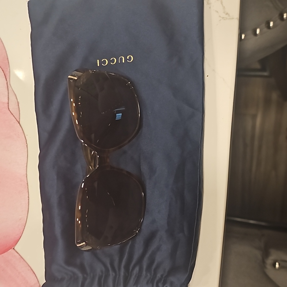 Authentic Gucci  glasses
